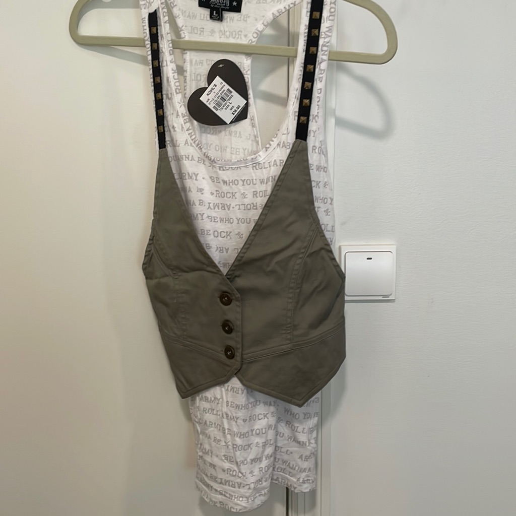 Abbey Tank Top Super Cute Juniors